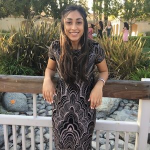 Meet your Posher, Maya